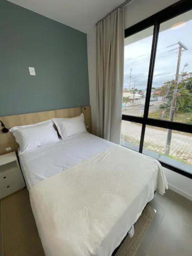 Village Dos Geranios 公寓 *
